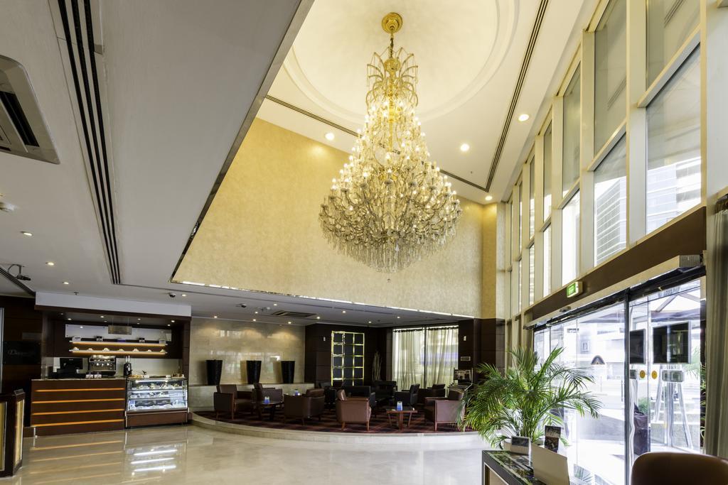 Howard Johnson Bur Dubai Exterior foto